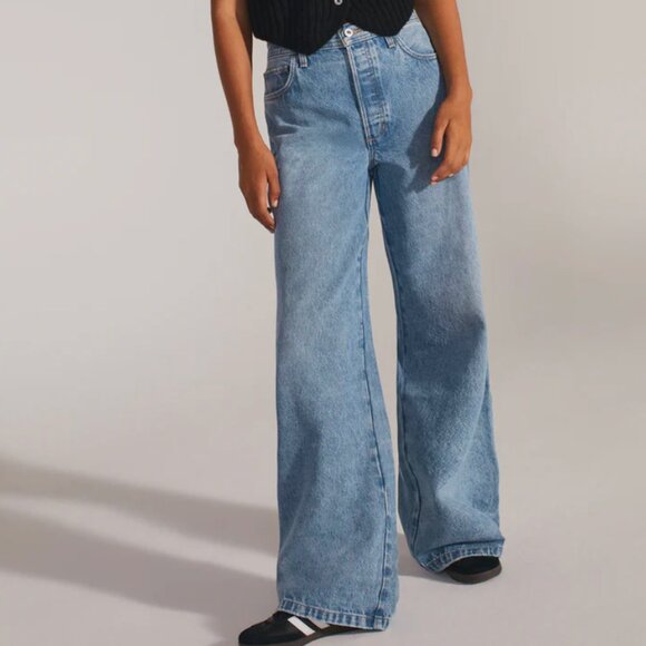 Favorite Daughter THE OLLIE LOW RISE ULTIMATE BAGGY WIDE LEG Jeans London 31 - Picture 1 of 12